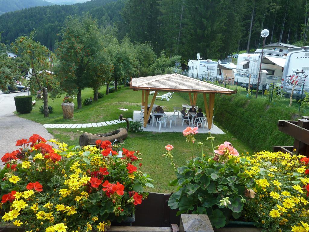 Hotel Pineta Базельга-ді-Піне Екстер'єр фото